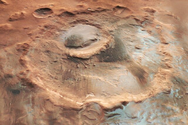 تصویر عجیب از زمستان مریخ+عکس