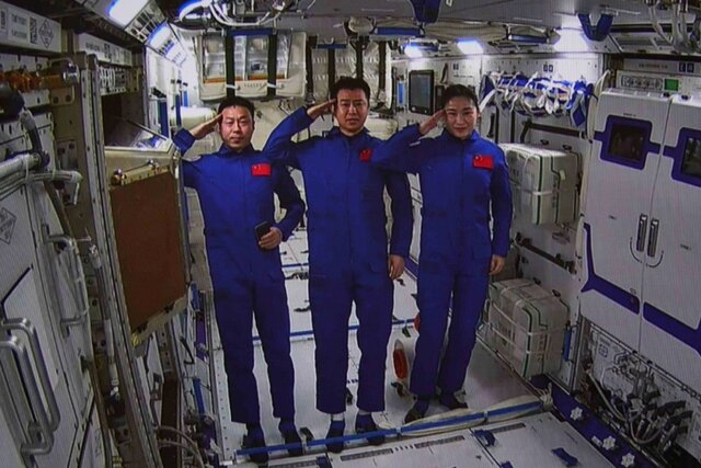 فضانوردان چینی در آزمایشگاه فضایی چه می‌کنند؟