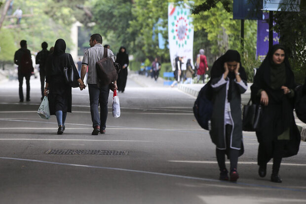 سیاست‌های مشاوره‌ای دانشگاه‌ها درباره حجاب