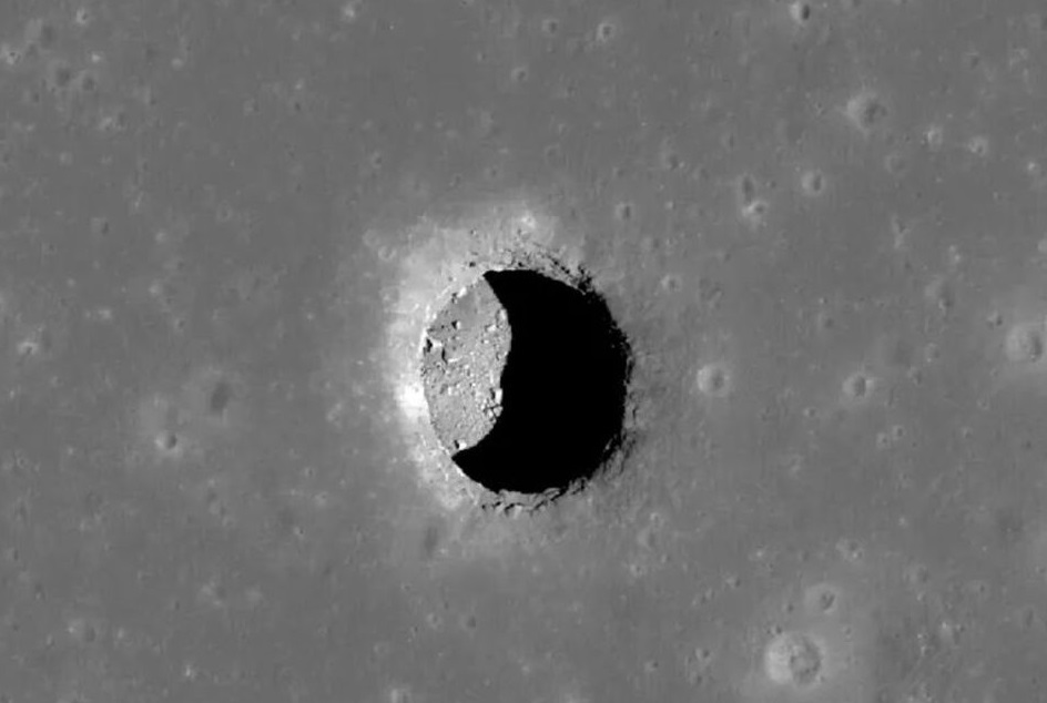 کشف ۲۰۰ نقطه قابل سکونت در ماه