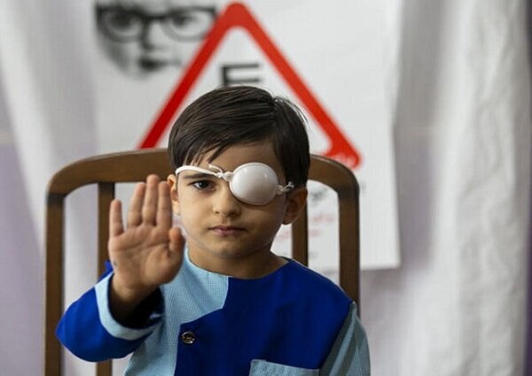 شناسایی سالانه ۹ هزار کودک نیازمند به دریافت عینک توسط بهزیستی