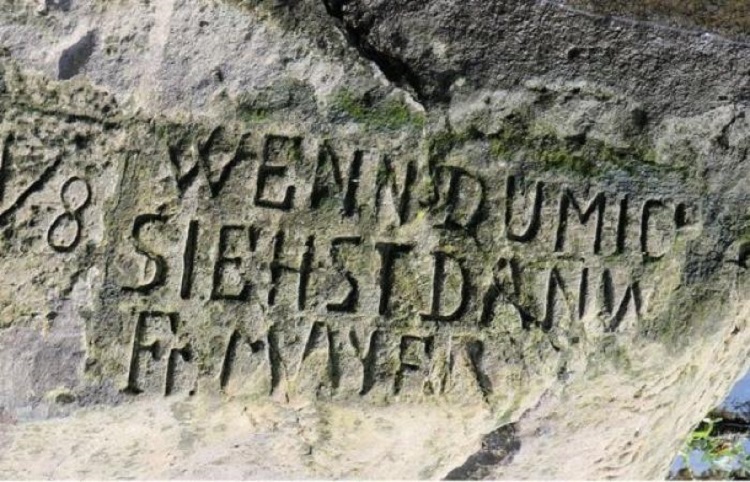 کشف سنگ نوشته ۴۰۰ ساله با یک پیش‌بینی عجیب+عکس