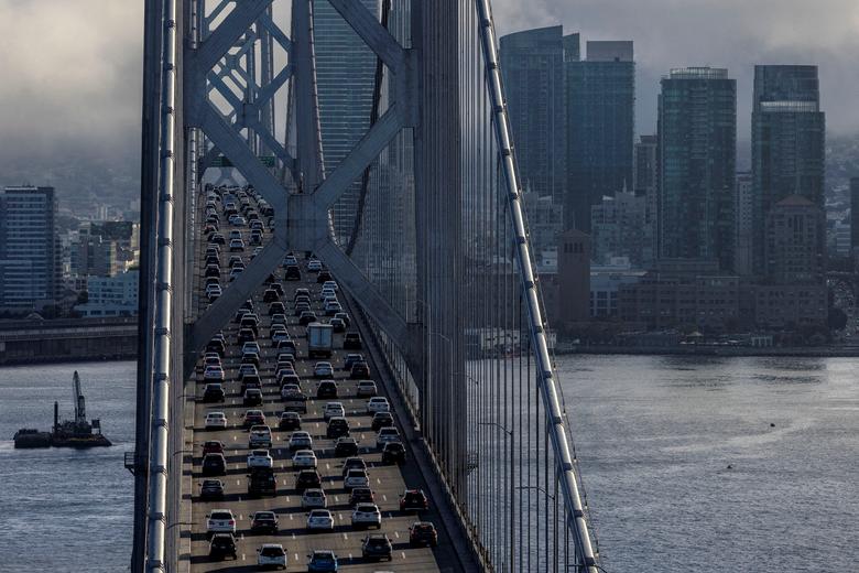 نمایی جالب از یک پل در کالیفرنیا+عکس