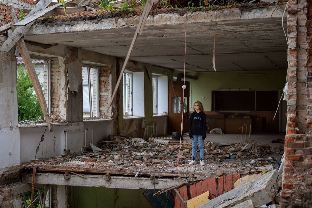 دانش آموز اوکراینی در مدارس بمباران شده+عکس