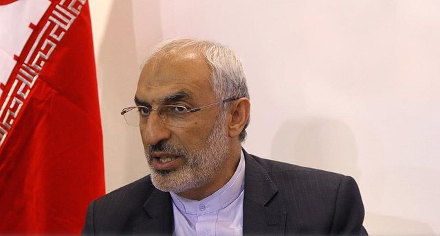 زاهدی: کنکور باید از سال ۹۸ متوقف شود