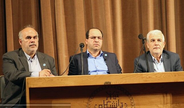 استمرار گفت‌وگو در دانشگاه تهران