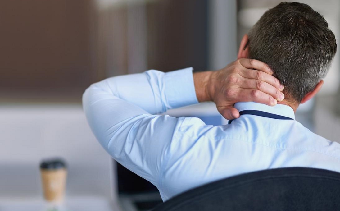 استرس بر گردن درد چه تاثیری دارد؟