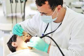 آغاز آزمون‌ دانشنامه و گواهینامه تخصصی دندانپزشکی از ۱۵ آذر