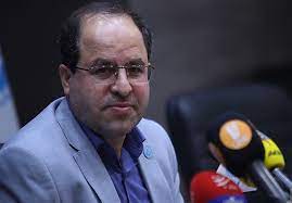 در روابط استاد و دانشجو اخلاق حاکم شود؛ حتی با چماق قانون !