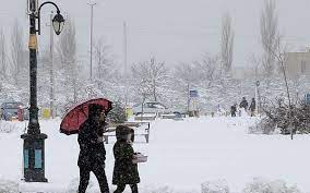 غیر حضوری شدن مدارس پردیس، رودهن و دماوند به دنبال بارش برف