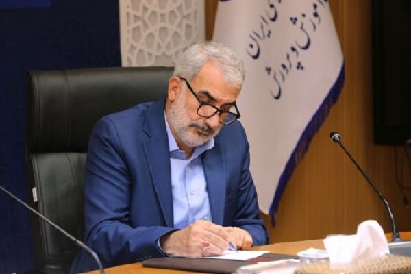 وزیر آموزش و پرورش وارد استان سمنان شد