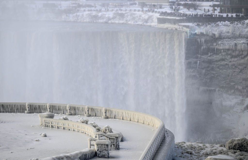 آبشار نیاگارا هم یخ زد+عکس
