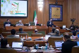 ‌قانون اساسی باید از طریق دانش‌آموزان ترویج شود