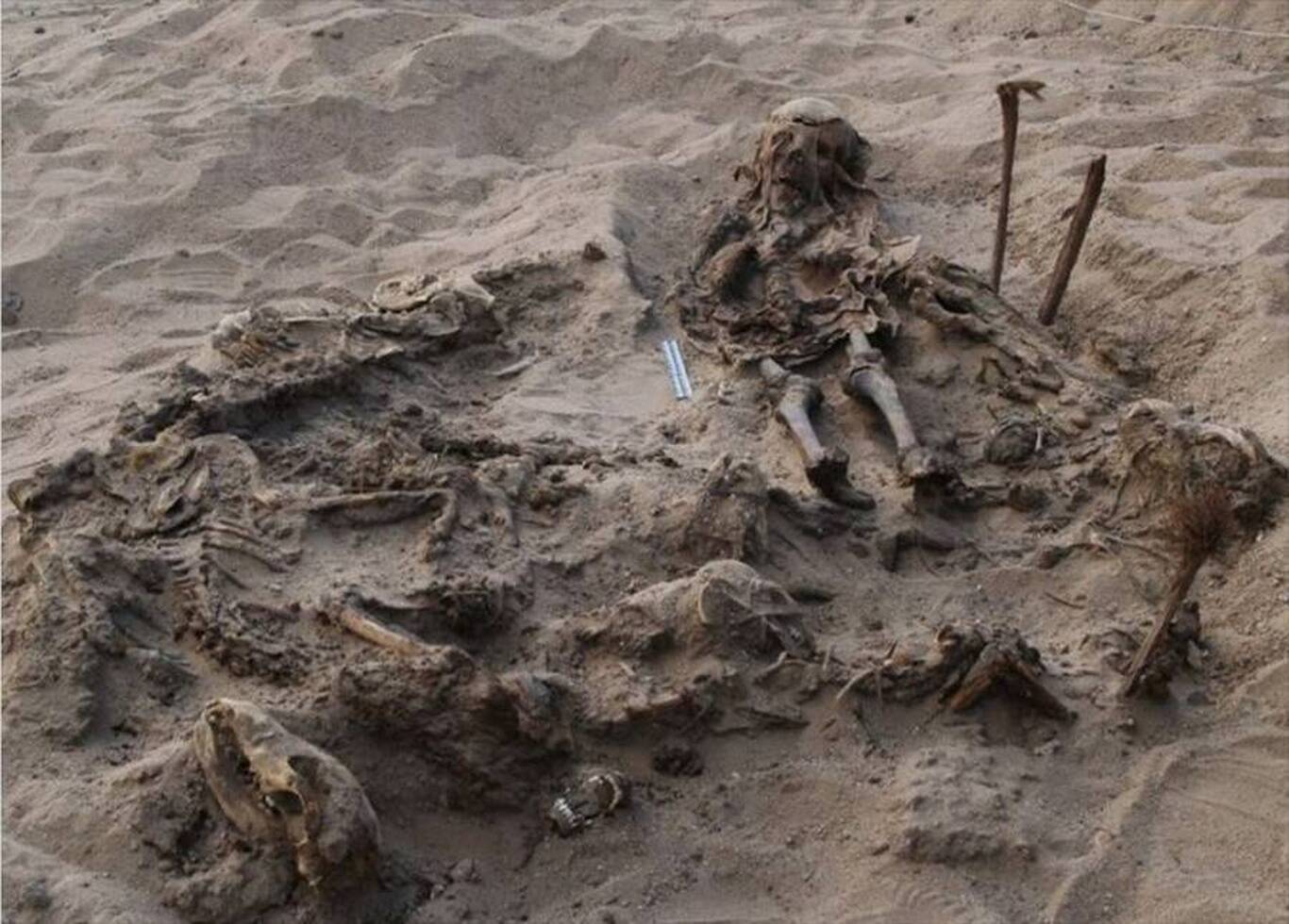 کشف مقبره عجیب ۲ هزار ساله یک کودک در مصر+عکس