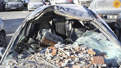 وضعیت خودروها پس از زلزله ترکیه+عکس
