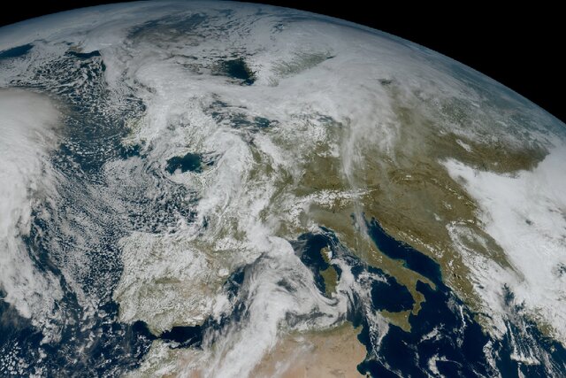 تصویر پر از جزئیات زمین از دوربین ماهواره جدید هواشناسی اروپا