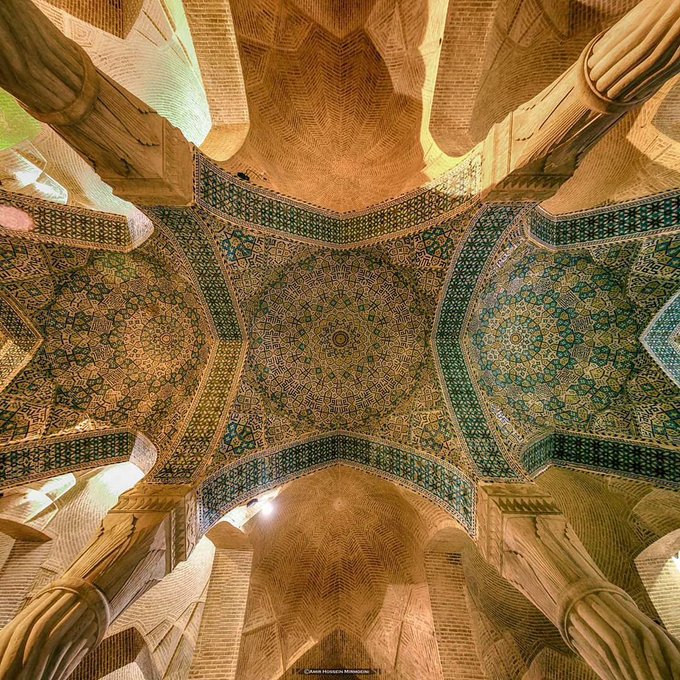 تصویر روح نواز از شبستان مسجد وکیل شیراز+عکس