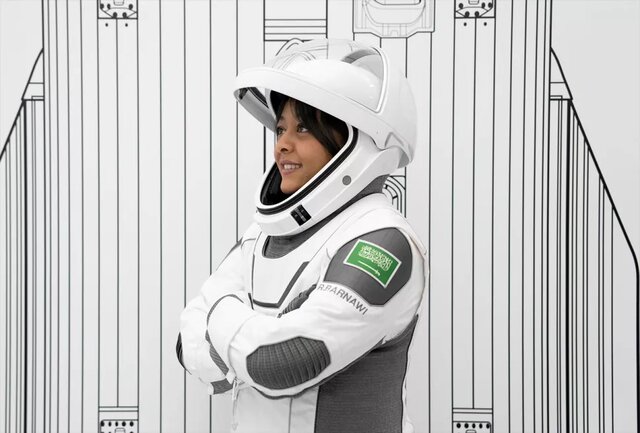 زن فضانورد عربستانی به ایستگاه فضایی رسید+عکس
