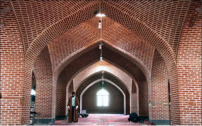 تصویر زیبا از مسجد طاق شهرستان میاندوآب+عکس
