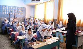 تغییر در شیوه پذیرش، امکان هدایت دانش‌آموزان در مسیر تربیت صحیح را برای معلم فراهم می‌کند