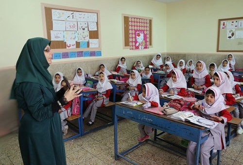 ممنوعیت برگزاری آزمون در دبستان‌های دولتی و غیردولتی اجرا می‌شود