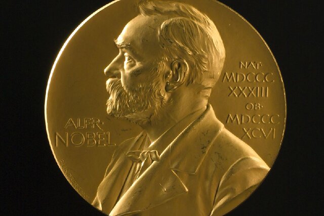 ایران به ضیافت نوبل دعوت شد