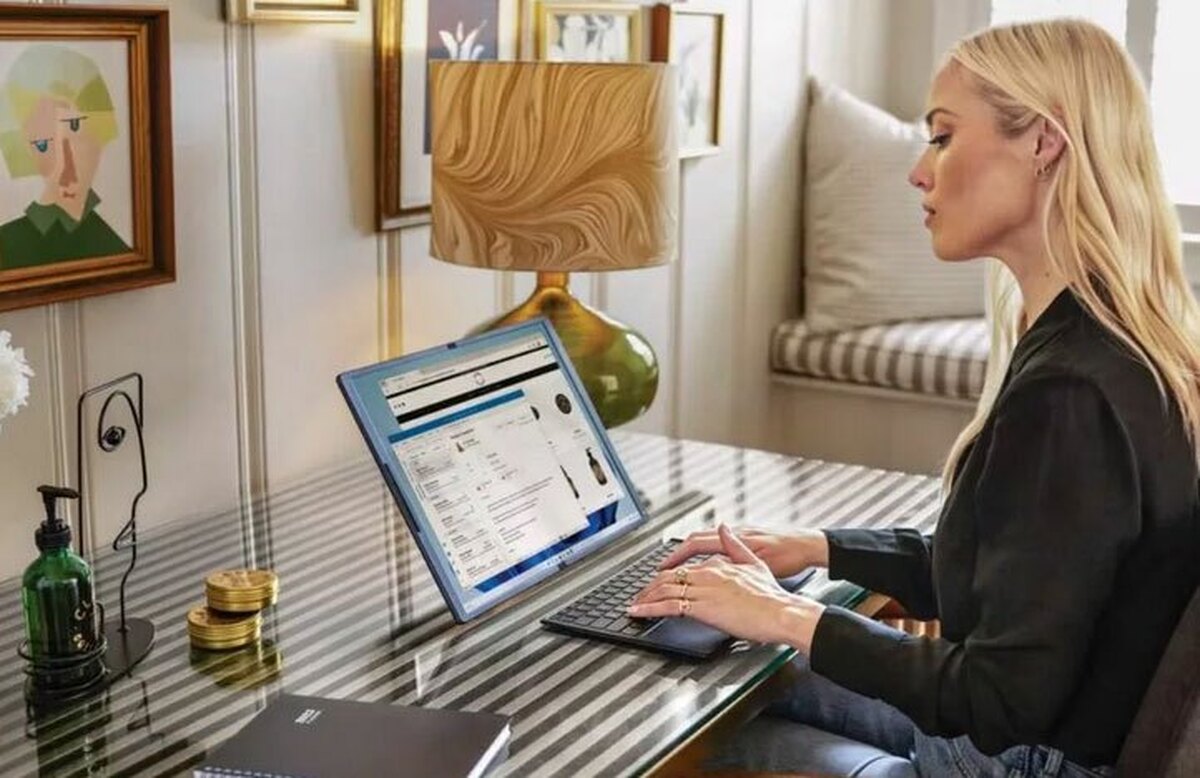 رونمایی اچ پی  از لپ‌تاپ Spectre Fold با نمایشگر تاشو +عکس