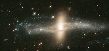 کهکشان مارپیچی که از یک شگفتی خبر می‌دهد+عکس