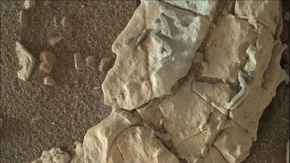 ردپای موجودات بیگانه در مریخ پیدا شد+عکس