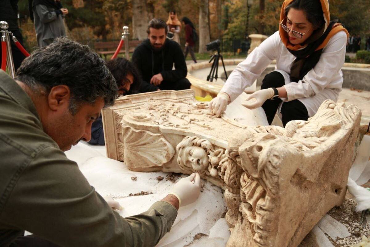 کشف یک مجسمه تاریخی دیدنی در تهران+عکس