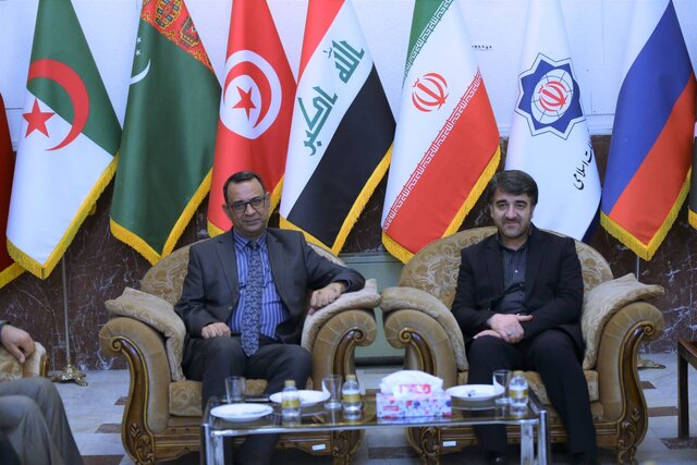 تاکید مقام رسمی فرهنگی عراق بر توسعه مناسبات علمی و فرهنگی با ایران