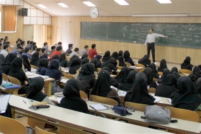 دانشکده الهیات دانشگاه تهران در خط مقدم مبارزات انقلابی کشور