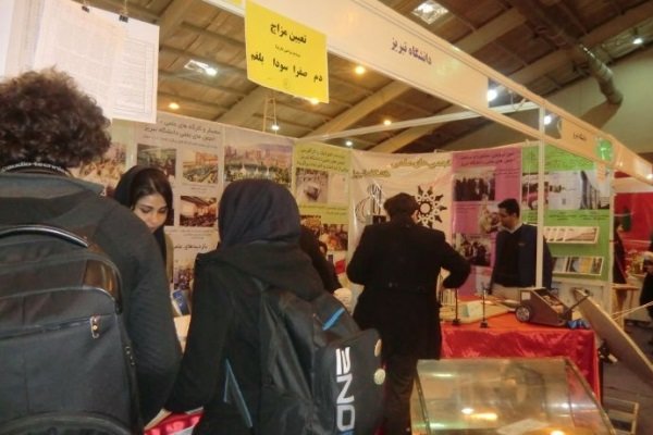 حرکت دانشجویان انجمن‌های علمی به سمت علمی و کاربردی شدن