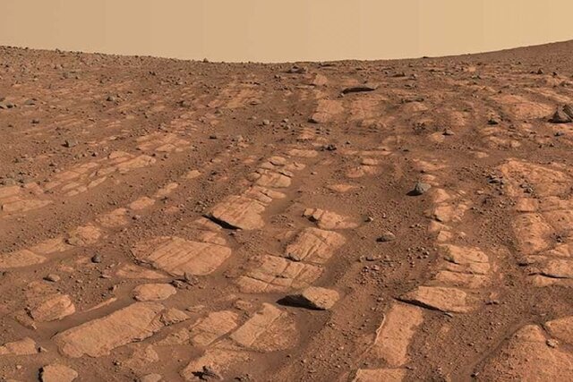 کشف تازه دانشمندان درباره وجود آب در مریخ+عکس
