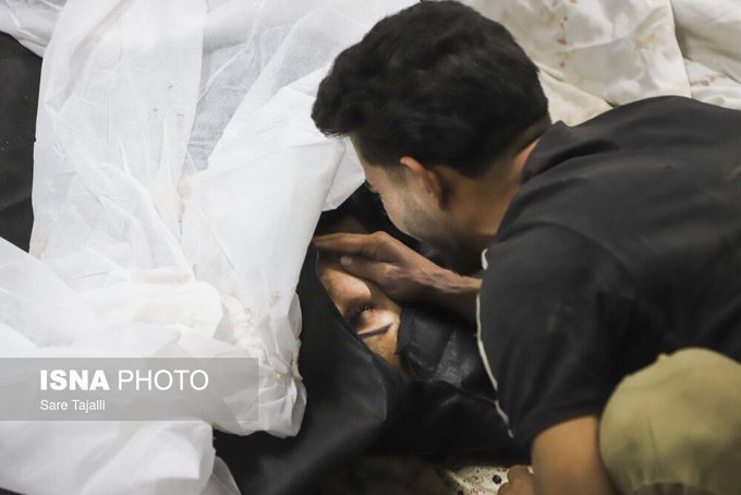تصویری از حادثه تروریستی کرمان که قلبتان با دیدن آن ذوب می‌شود+عکس
