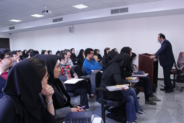 امکان بورسیه دانشجویان دکتری در دانشگاه فرهنگیان فراهم شد