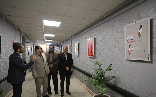 نمایشگاه آثار دانشجویان هنرمند با موضوع غزه در دانشگاه تهران افتتاح شد