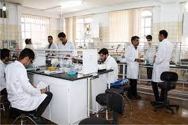 دانشگاه علوم پزشکی مشهد دانشجوی پسا دکتری فناورانه صنعتی می‌پذیرد