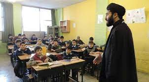 فعلا مجوز ایجاد مدارس غیردولتی «مسجد محور» صادر نشده است/ روحانیون در این مدارس تدریس می‌کنند؟
