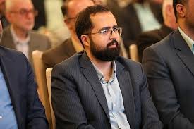دانشگاه‌ها کمتر به تفکر و اندیشه‌ورزی توجه دارند