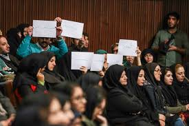روسای دانشگاه‌ها فضای مناظره و معرفی برنامه‌های کاندیداها را در محیط دانشگاه فراهم کنند