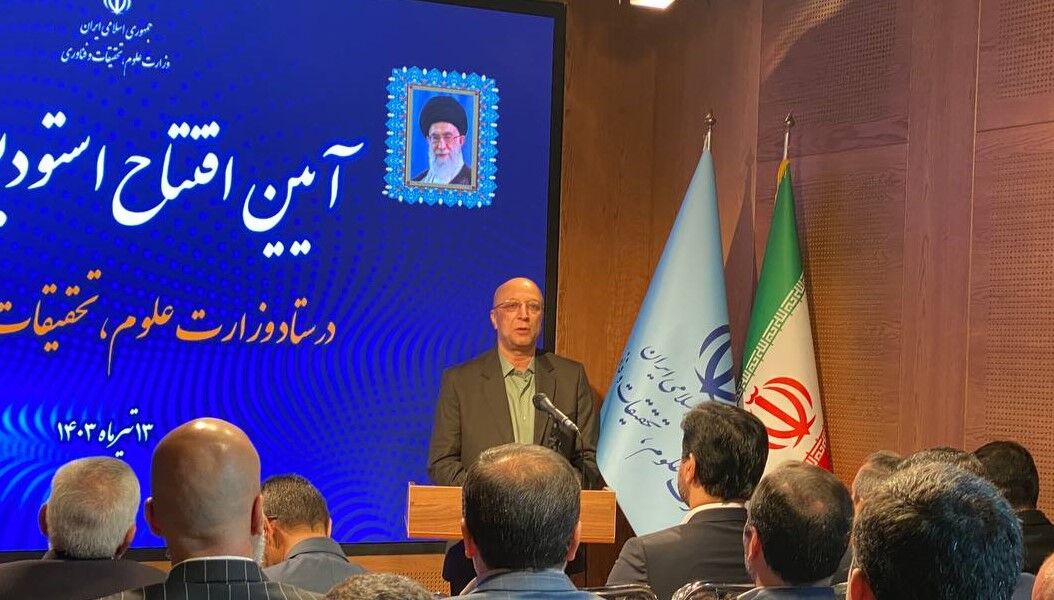 تا سال ۸۳  دانشمند یک‌درصد نداشتیم/ضرورت تبیین دستاوردهای علمی کشور 