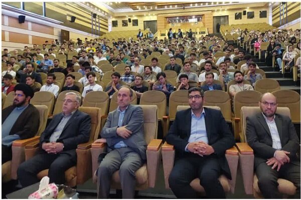 ۳۲۰ هزار دانشجوی خارجی طی برنامه هفتم توسعه محقق می‌شود