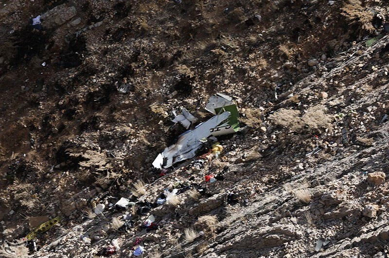 اولین تصاویر از قطعات هواپیمای سقوط کرده ترکیه‌ای
