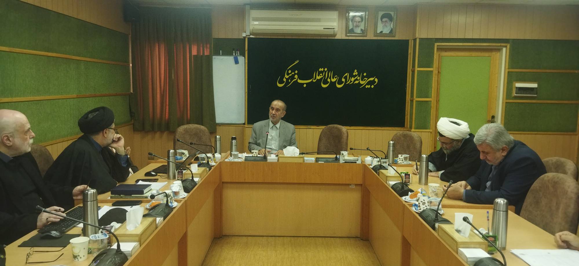 تشکیل جلسات هیات اجرایی جذب دانشگاه‌ها تا معرفی افراد جدید