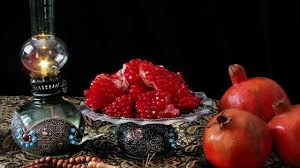 شب یلدا فرصتی مغتنم برای دورهم جمع‌کردن خانواده‌هاست