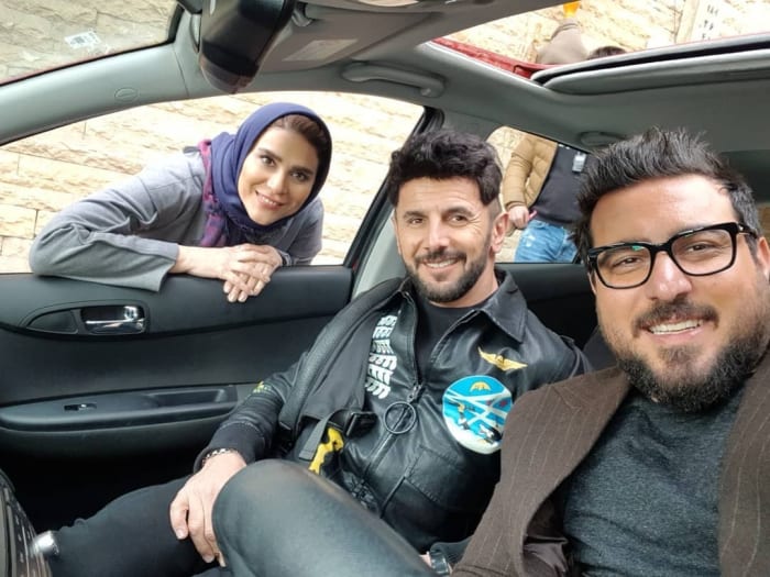تصویری از محسن کیایی در کنار دختر و برادر معروفش +عکس