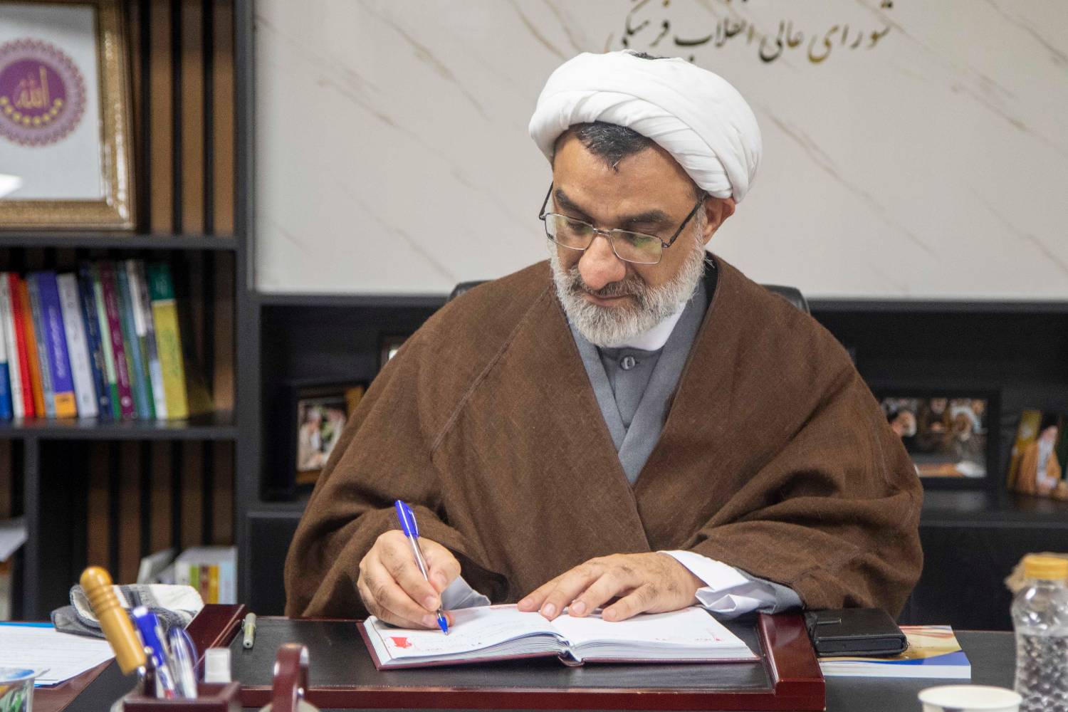 پیگیری راهبردهای کلان فرهنگی و علمی در سال سرمایهگذاری برای تولید/ حمایت از نخبگان و دانشبنیانها؛ نقش شورای عالی انقلاب فرهنگی در تحقق شعار سال پیگیری راهبردهای کلان فرهنگی و علمی در سال سرمایهگذاری برای تولید/ حمایت از نخبگان و دانشبنیانها؛ نقش شورای عالی انقلاب فرهنگی در تحقق شعار سال