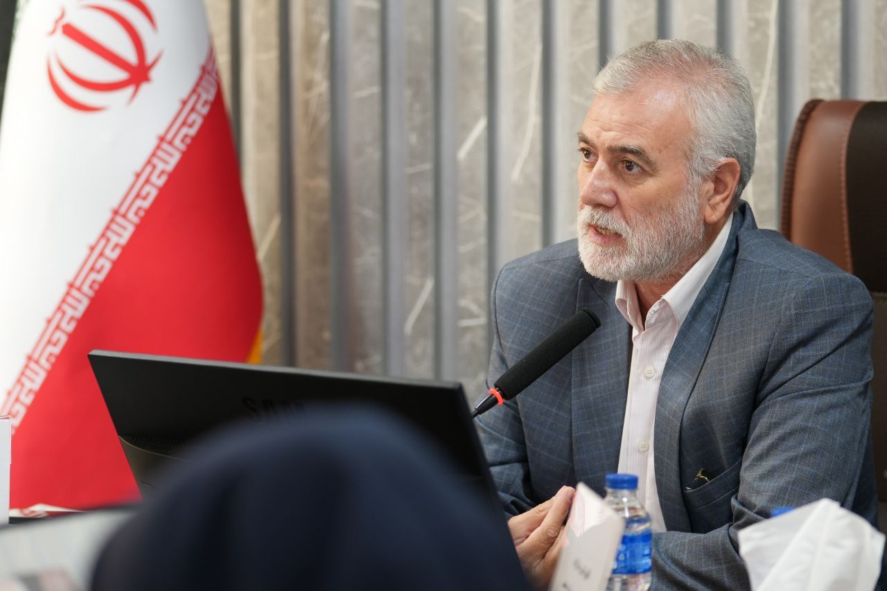 دانشگاه‌ها سیمای واقعی ایران را به جهانیان معرفی کنند