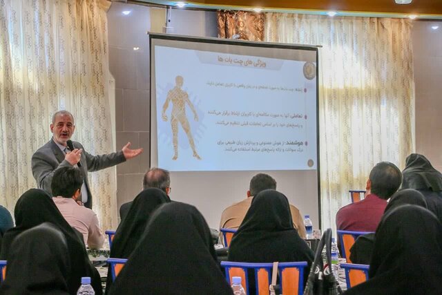 توسعه فرهنگ هوش مصنوعی در مدارس استان سمنان